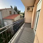 Kristo Διαμέρισμα